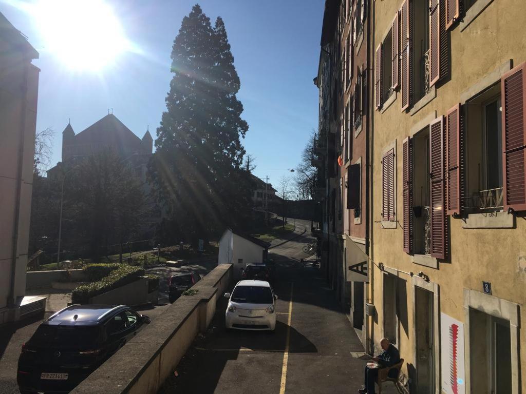 Parking Voiture & Appartement 2Pcs Lausanne Centre Zewnętrze zdjęcie