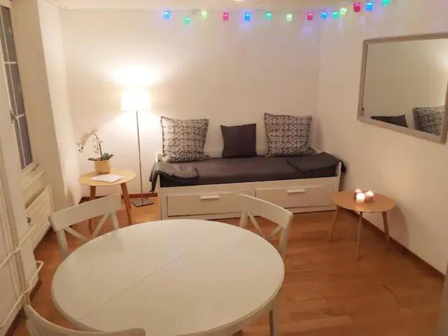 Parking Voiture & Appartement 2Pcs Lausanne Centre Zewnętrze zdjęcie